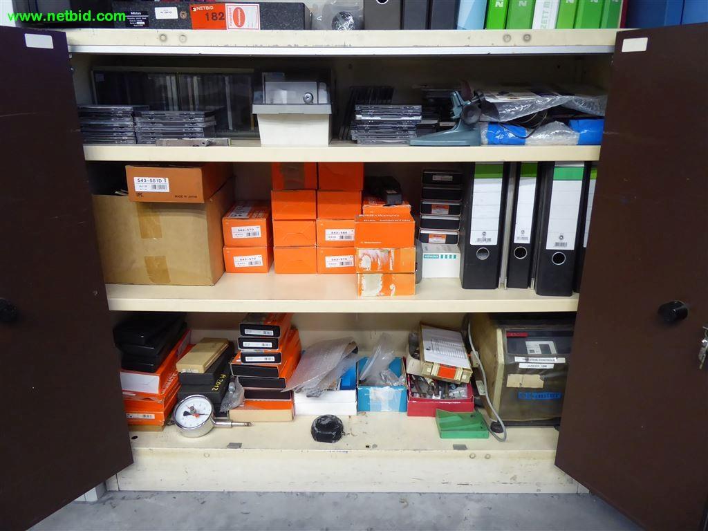 
Máquinas e sistemas para o trabalho de metais e tecnologia de superfícies<br>-8