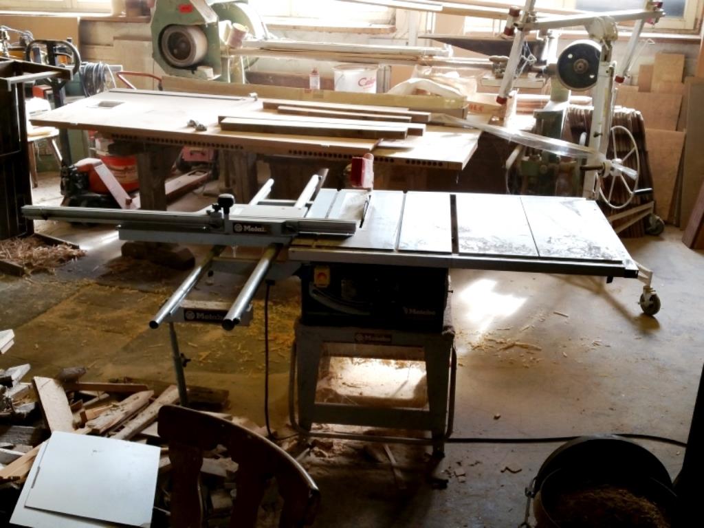 Betriebs- und Geschäftsausstattung eines Zimmereibetriebes-1