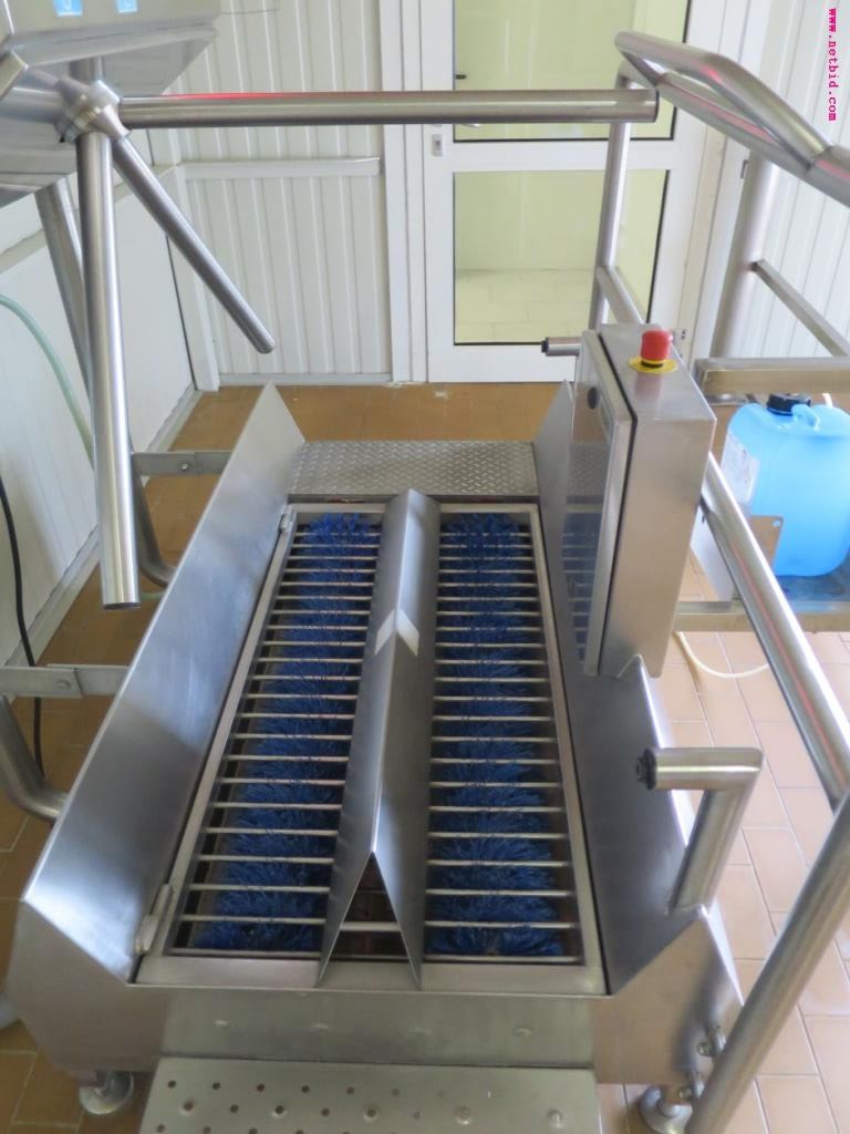 Máquinas de transformação de carnes e equipamento operacional e de escritório-3