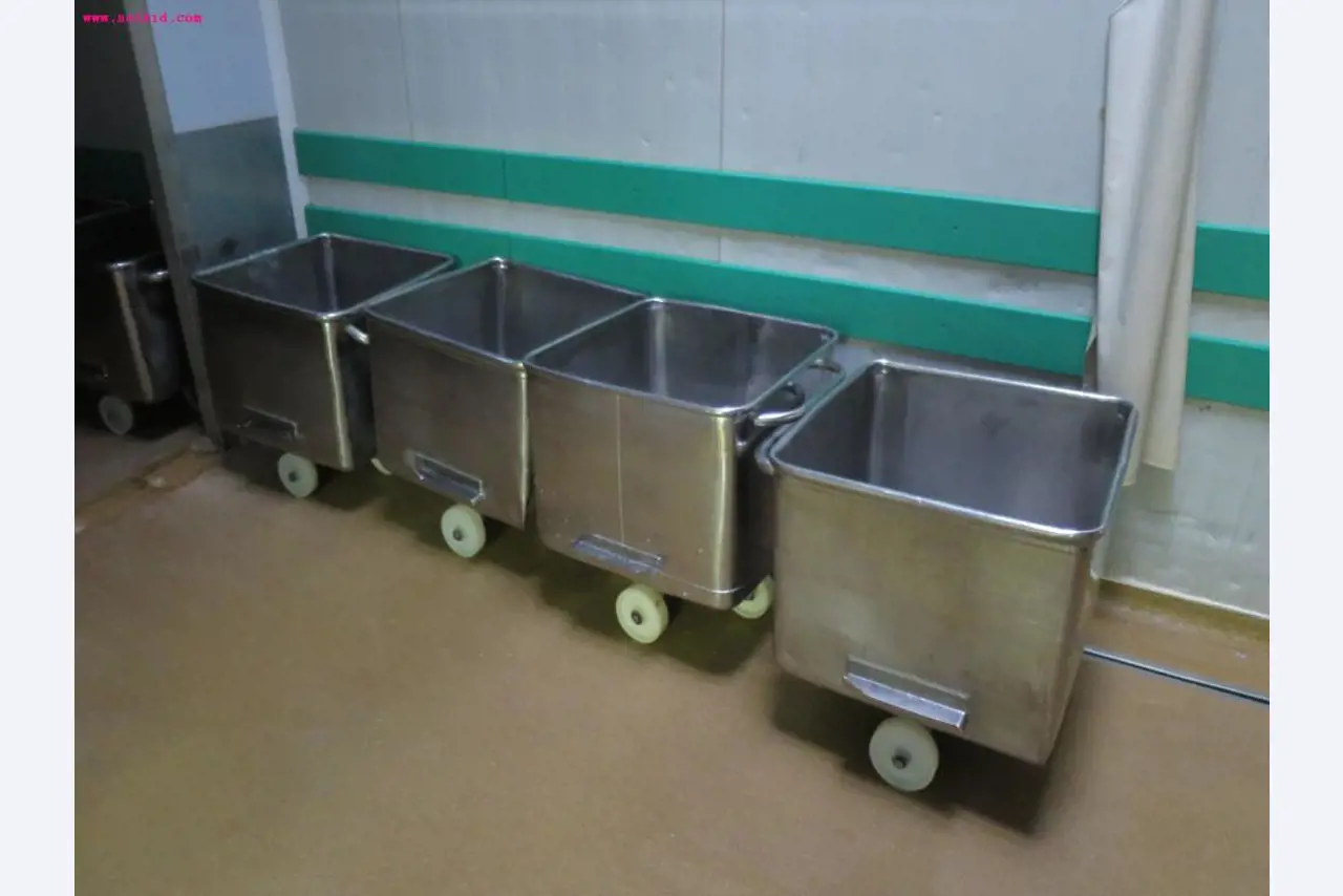 Máquinas de transformação de carnes e equipamento operacional e de escritório-1