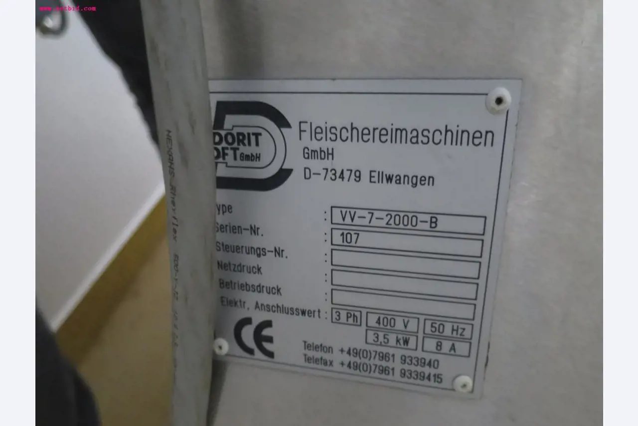 Máquinas de transformação de carnes e equipamento operacional e de escritório-4