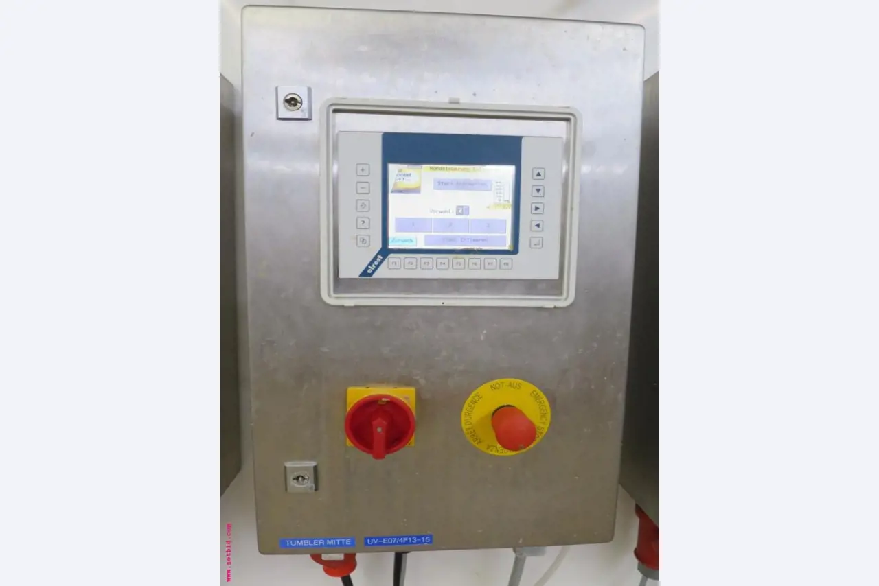 Máquinas de transformação de carnes e equipamento operacional e de escritório-6