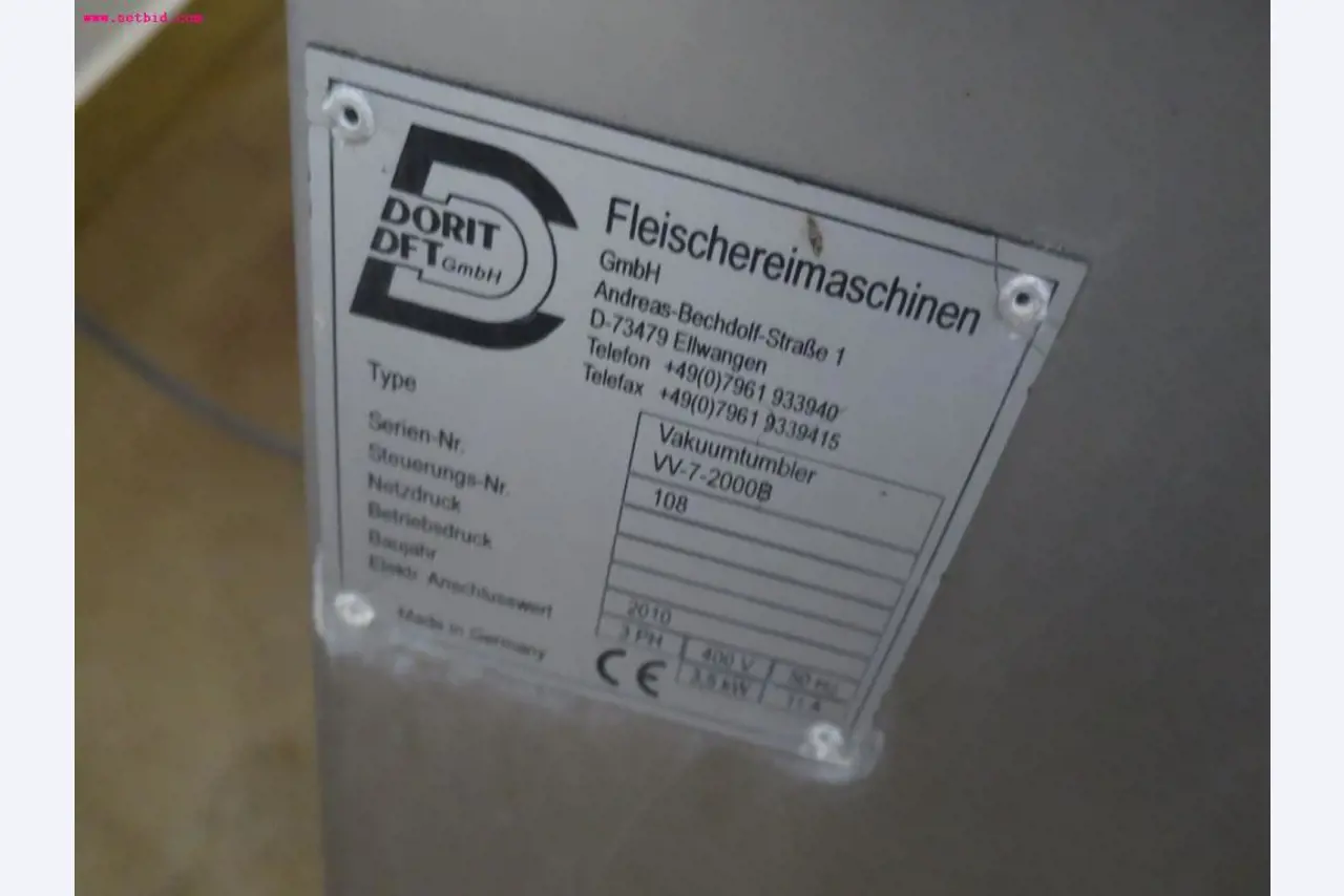 Máquinas de transformação de carnes e equipamento operacional e de escritório-9