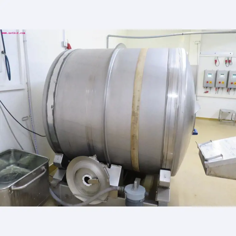 Máquinas de transformação de carnes e equipamento operacional e de escritório-2