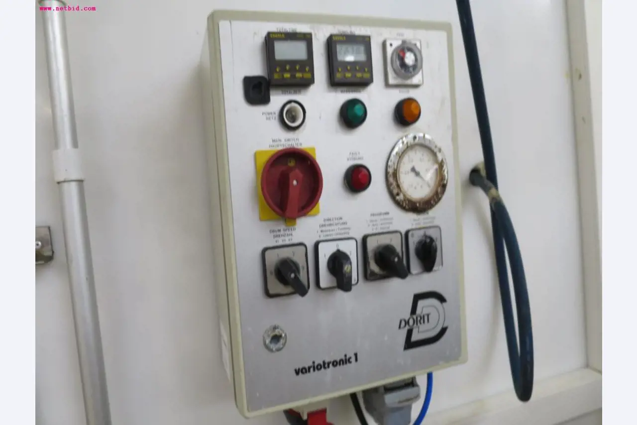 Máquinas de transformação de carnes e equipamento operacional e de escritório-3