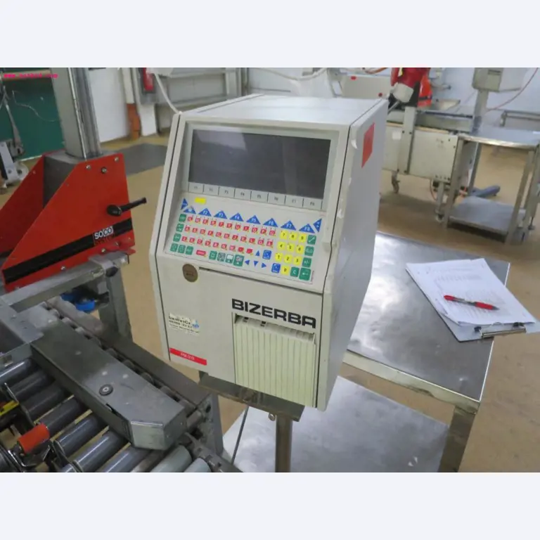 Máquinas de transformação de carnes e equipamento operacional e de escritório-1