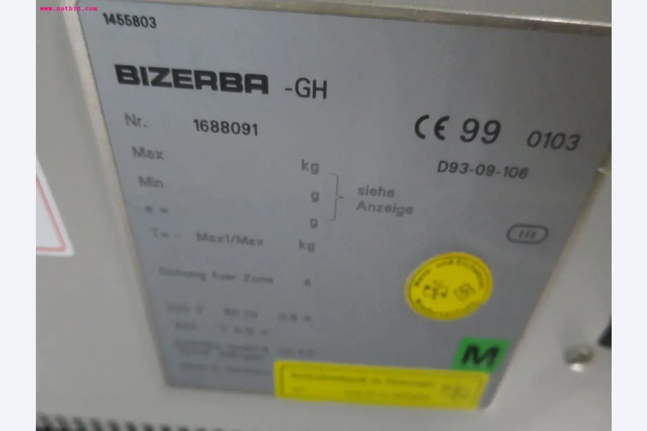 Máquinas de transformação de carnes e equipamento operacional e de escritório-2