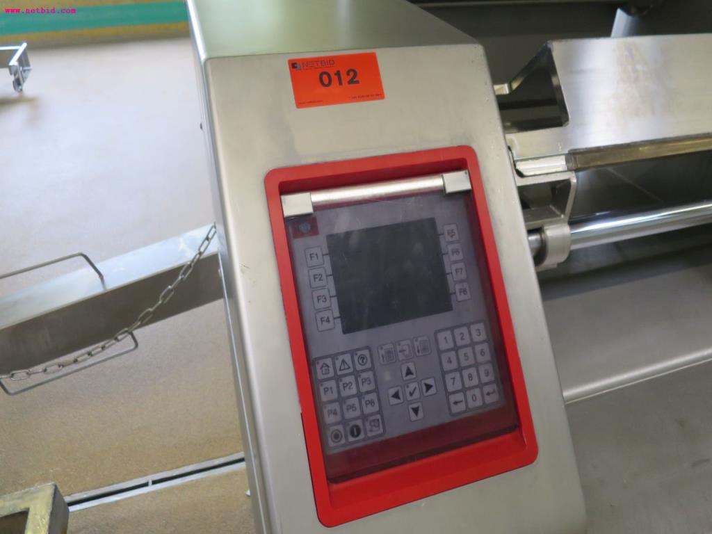 Máquinas de transformação de carnes e equipamento operacional e de escritório-2