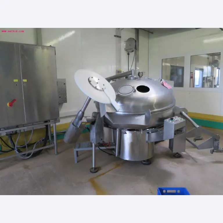 Máquinas de transformação de carnes e equipamento operacional e de escritório-1