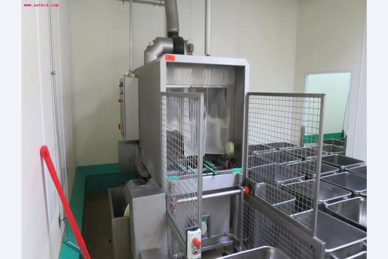 Máquinas de transformação de carnes e equipamento operacional e de escritório-2