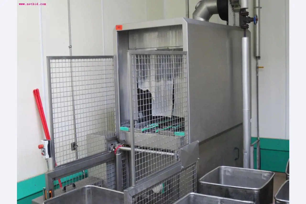 Máquinas de transformação de carnes e equipamento operacional e de escritório-4