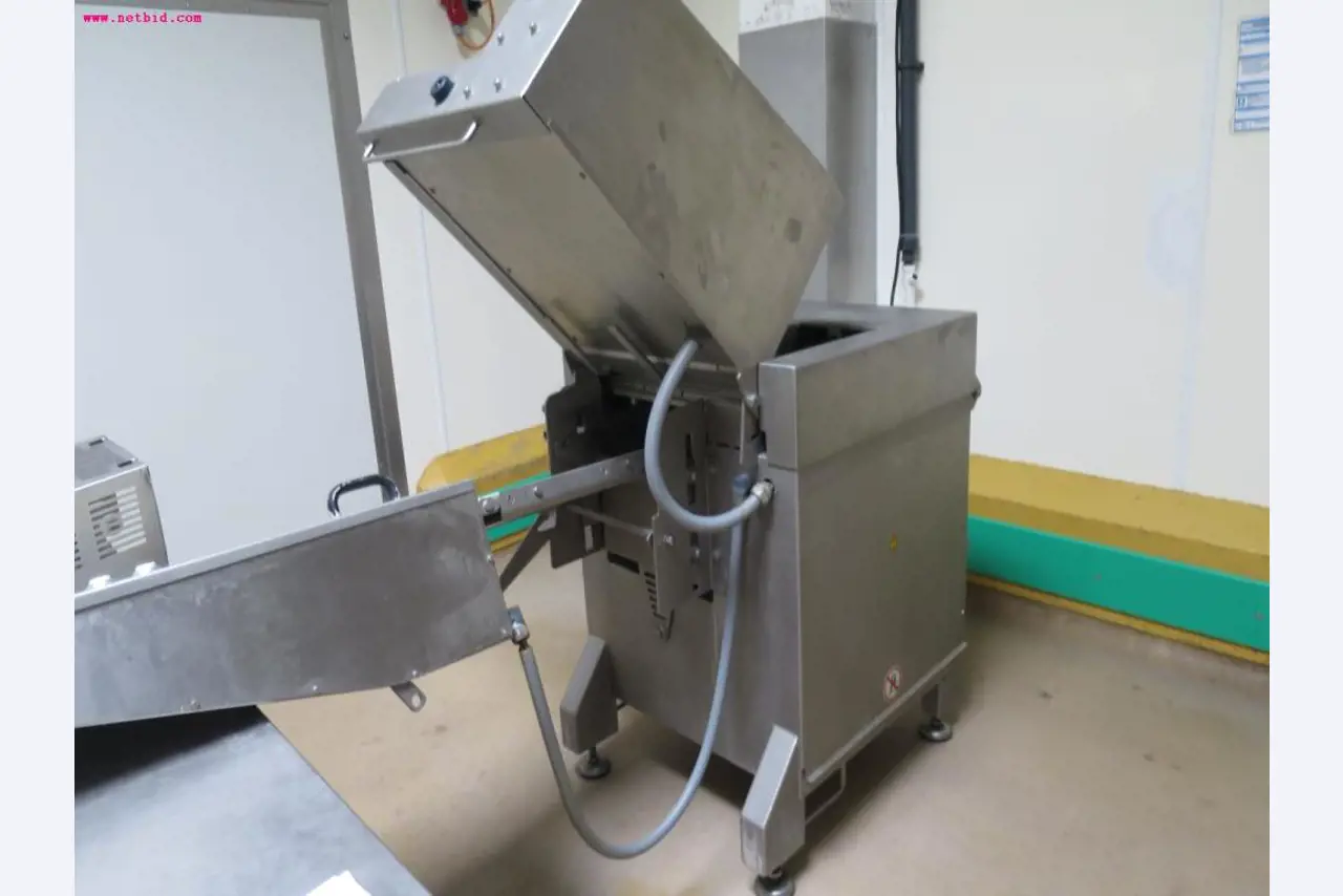 Máquinas de transformação de carnes e equipamento operacional e de escritório-5