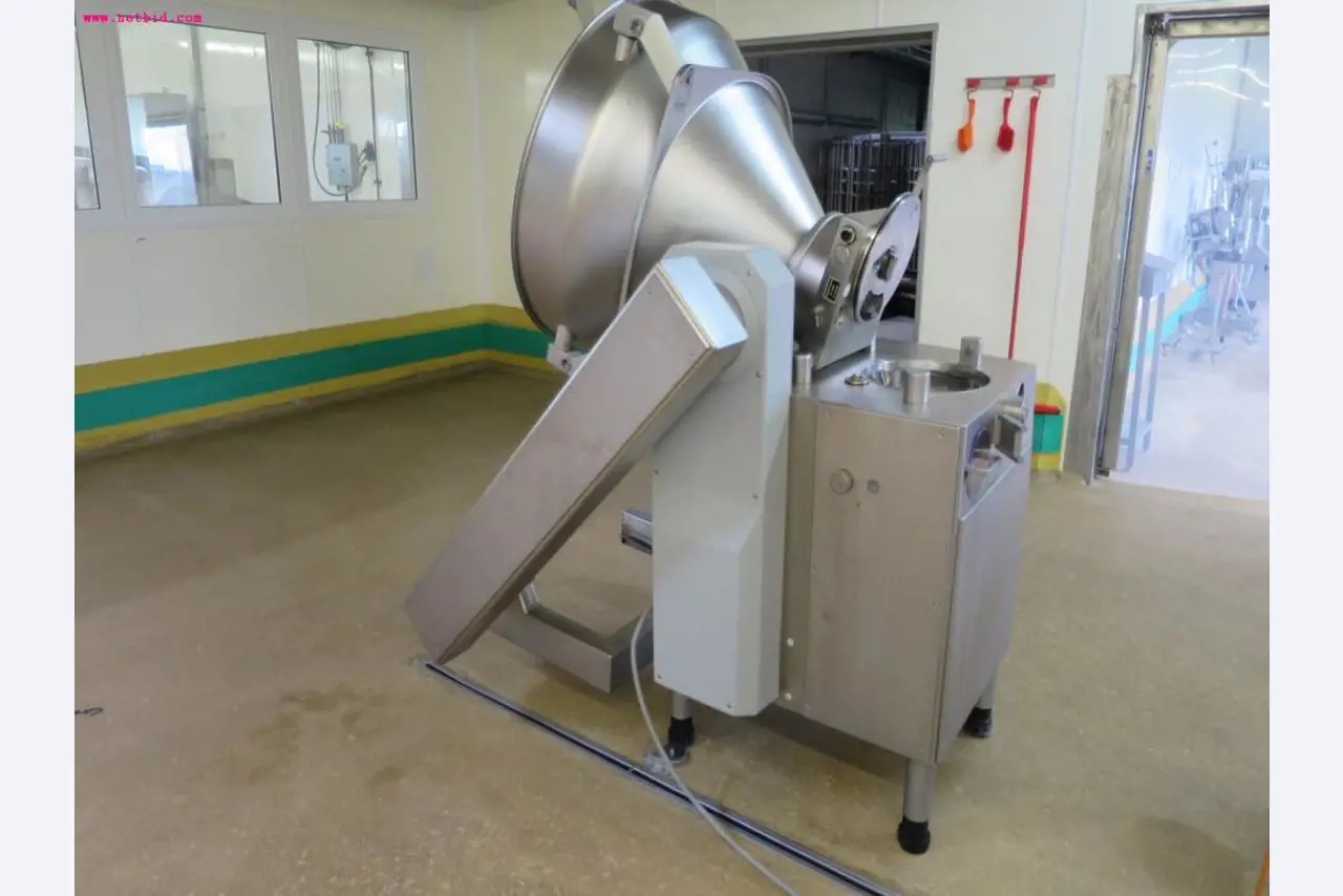 Máquinas de transformação de carnes e equipamento operacional e de escritório-3