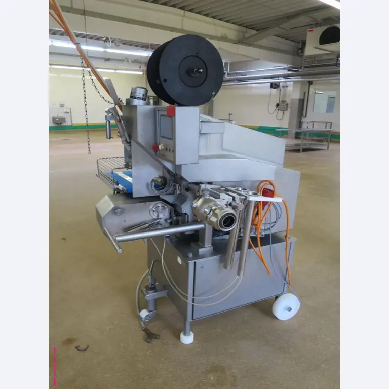 Máquinas de transformação de carnes e equipamento operacional e de escritório-6