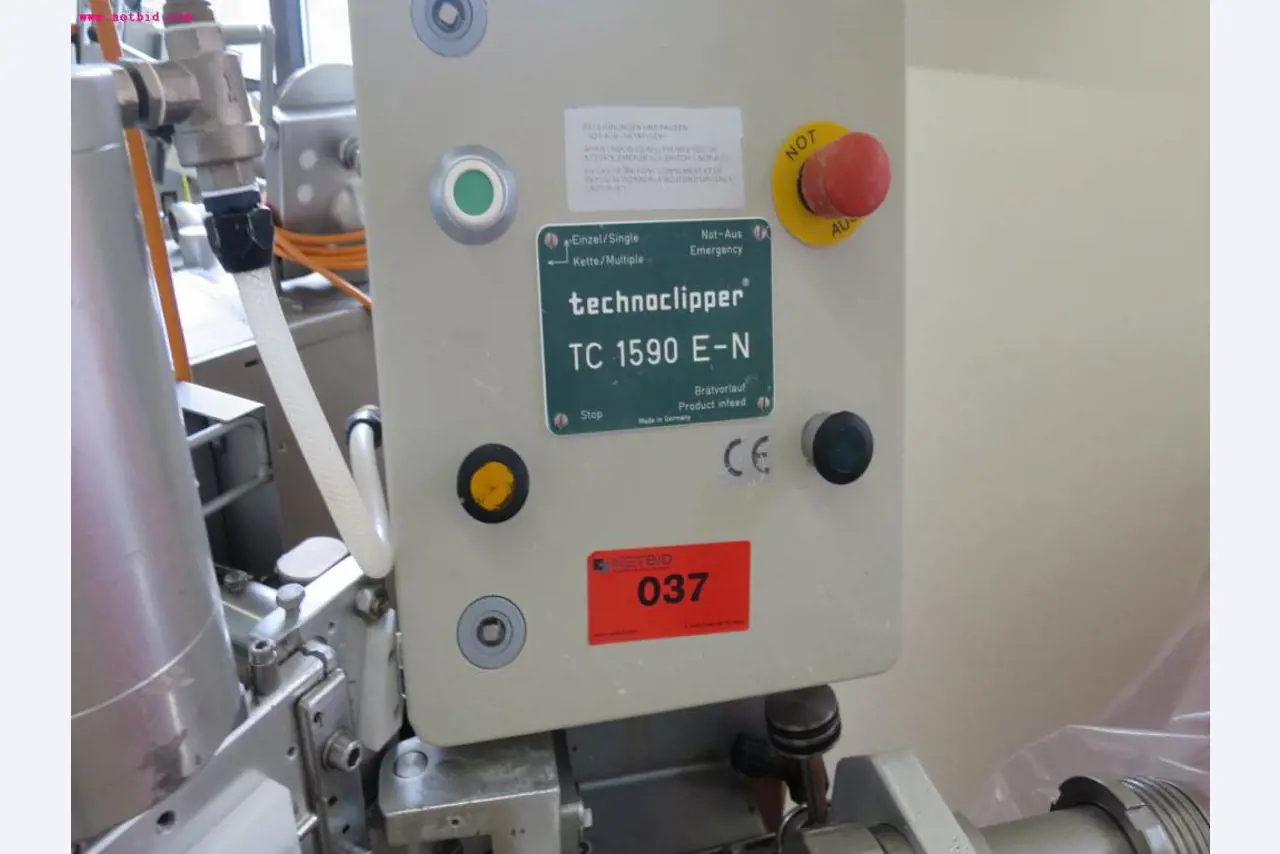 Máquinas de transformação de carnes e equipamento operacional e de escritório-3