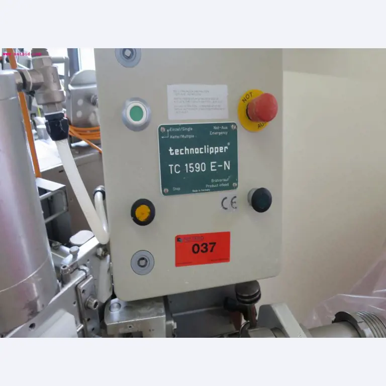 Máquinas de transformação de carnes e equipamento operacional e de escritório-3