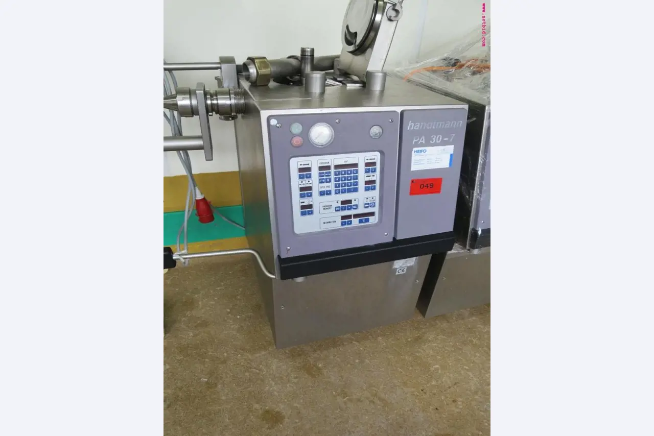 Máquinas de transformação de carnes e equipamento operacional e de escritório-3