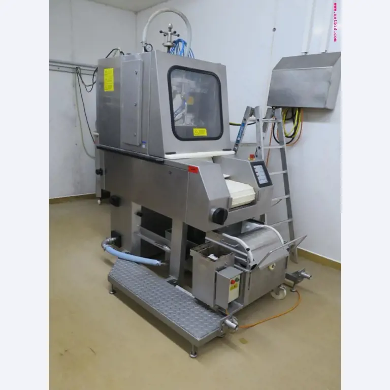 Máquinas de transformação de carnes e equipamento operacional e de escritório-1