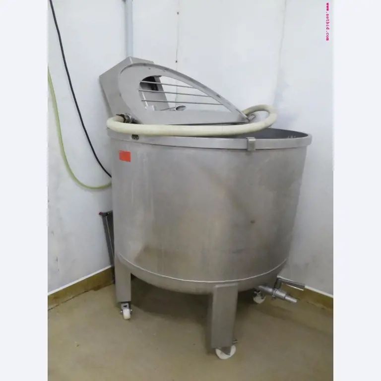 Máquinas de transformação de carnes e equipamento operacional e de escritório-5