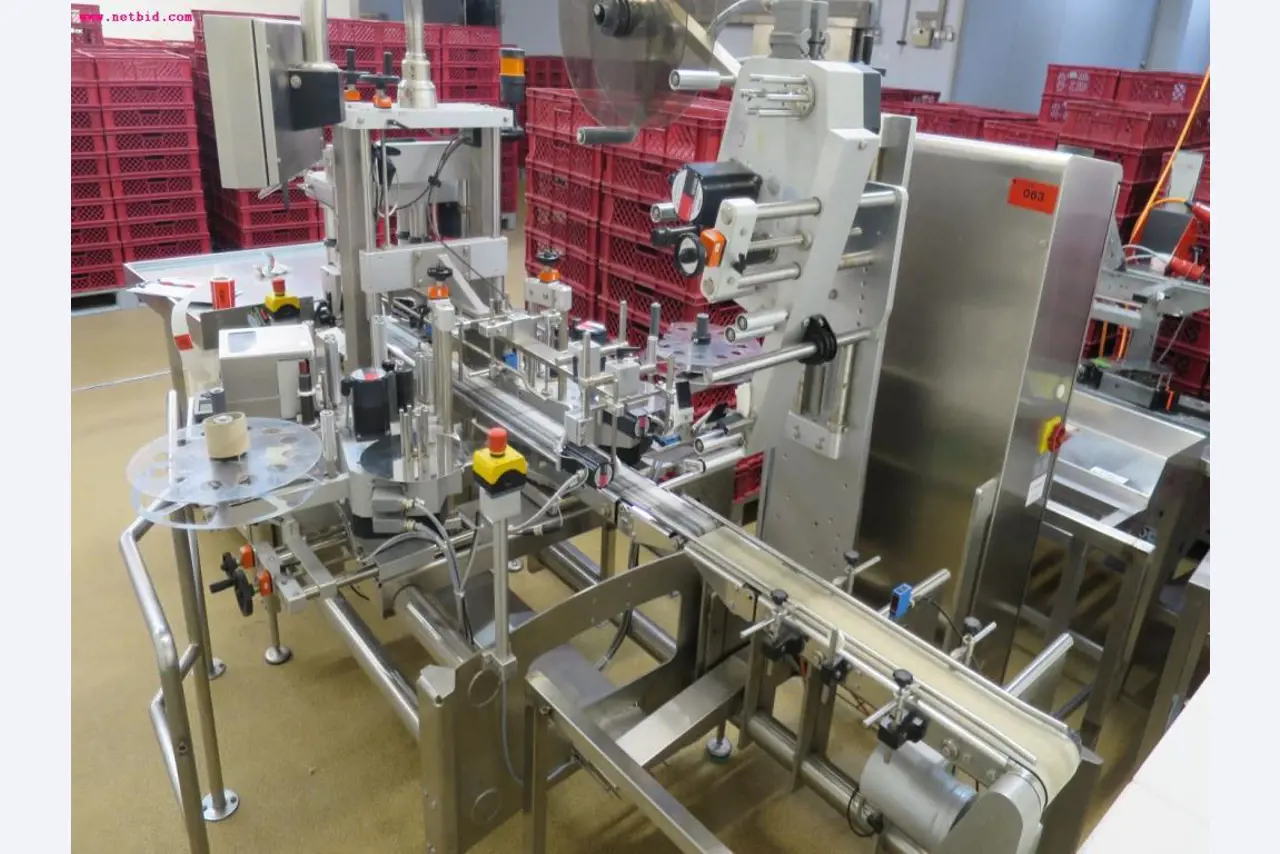 Máquinas de transformação de carnes e equipamento operacional e de escritório-1