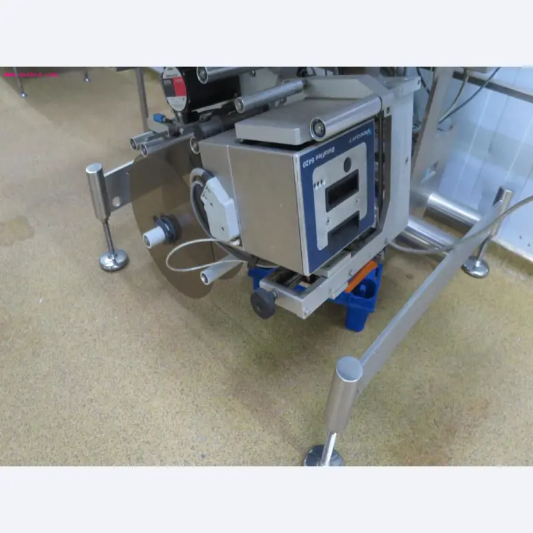 Máquinas de transformação de carnes e equipamento operacional e de escritório-4