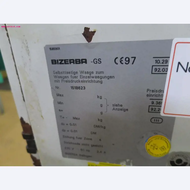 Máquinas de transformação de carnes e equipamento operacional e de escritório-2