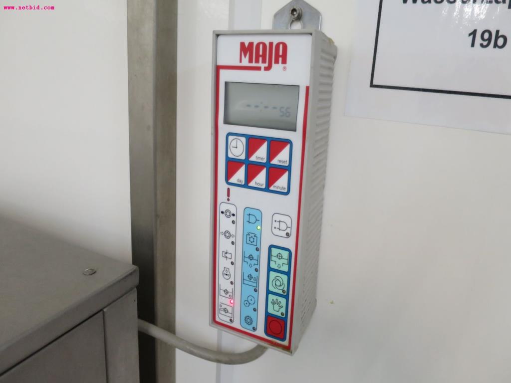 Meat processing machines as well as <br>business and office equipment-3