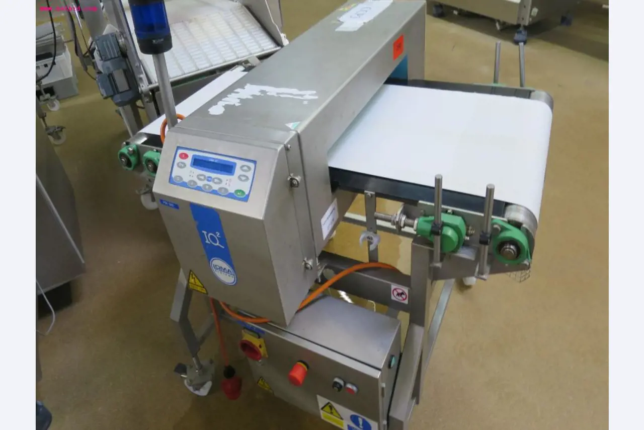 Máquinas de transformação de carnes e equipamento operacional e de escritório-3