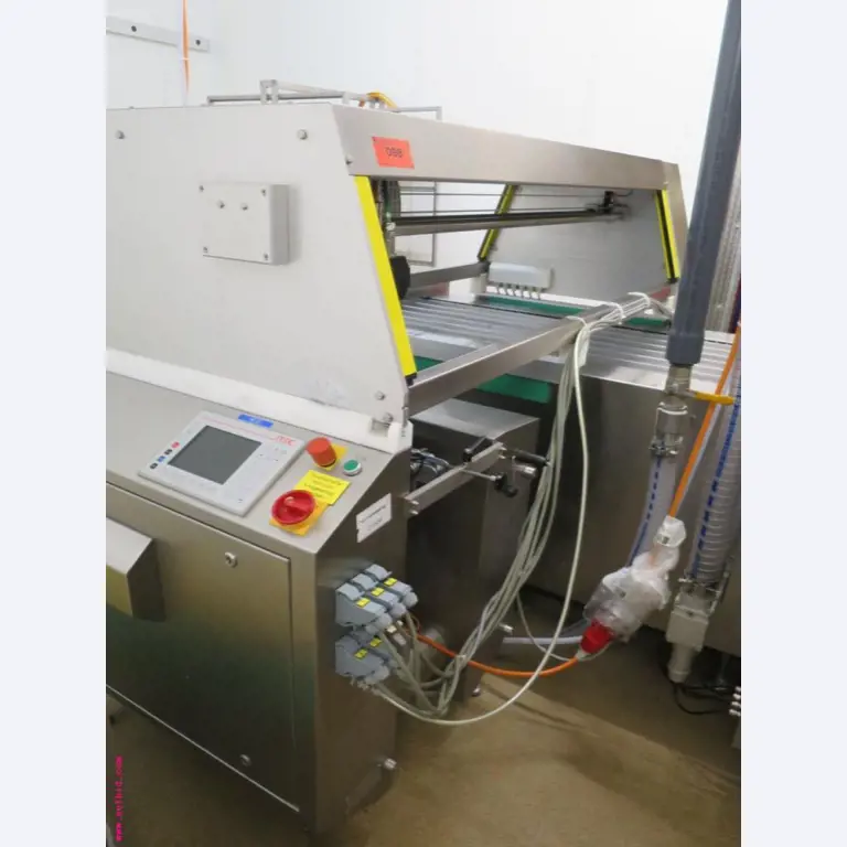 Máquinas de transformação de carnes e equipamento operacional e de escritório-1