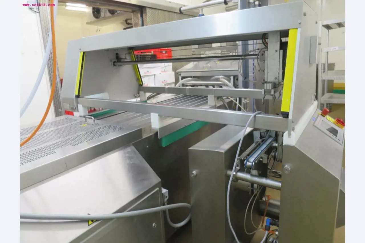 Máquinas de transformação de carnes e equipamento operacional e de escritório-4