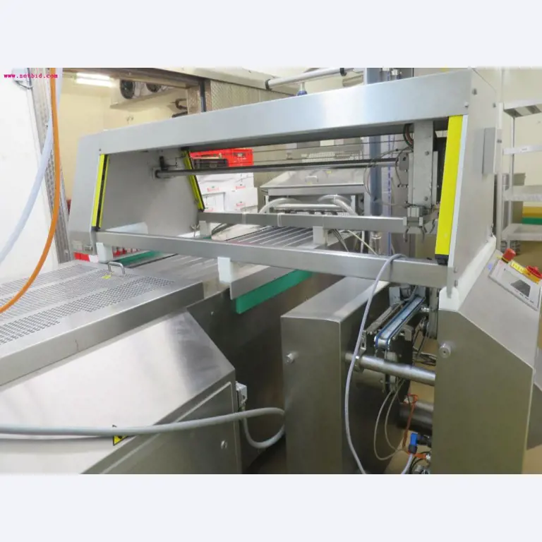 Máquinas de transformação de carnes e equipamento operacional e de escritório-4