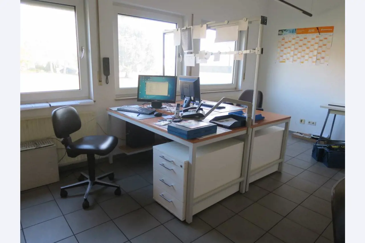 máquinas metalúrgicas em bom estado de conservação-1