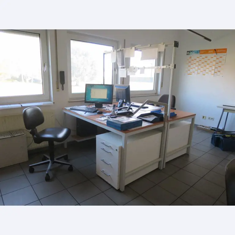 máquinas metalúrgicas em bom estado de conservação-1