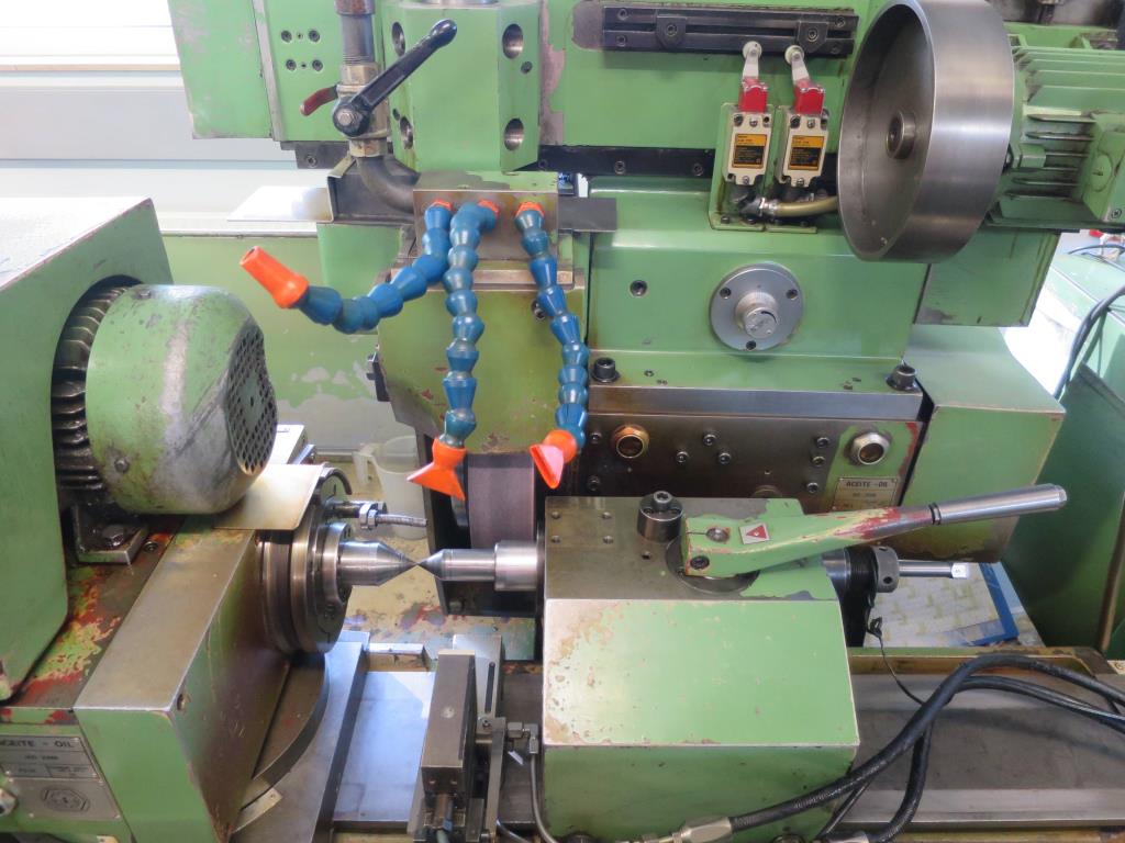 dobro vzdrževani stroji za obdelavo kovin.-4