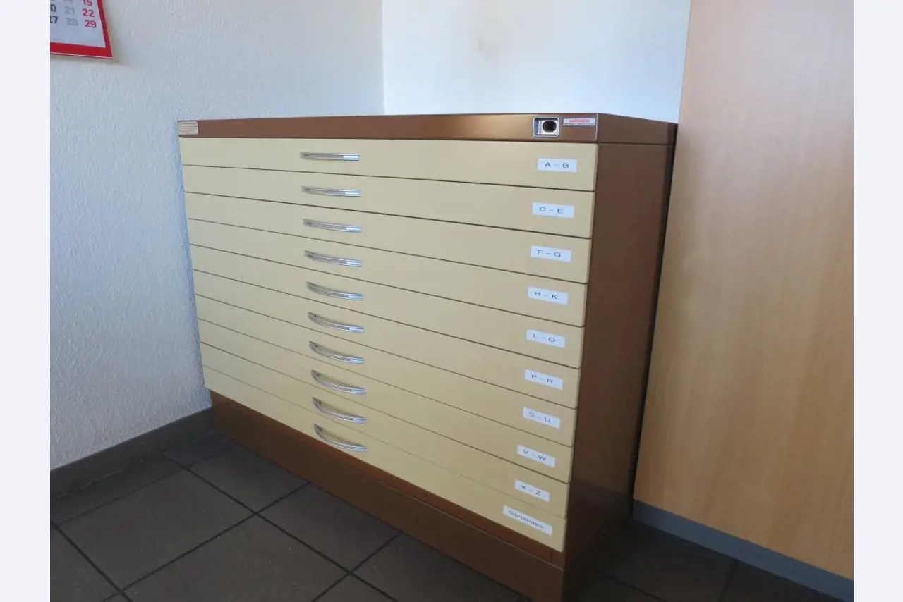 des machines à travailler le métal bien entretenues-1