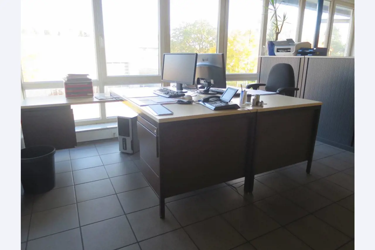 des machines à travailler le métal bien entretenues-3