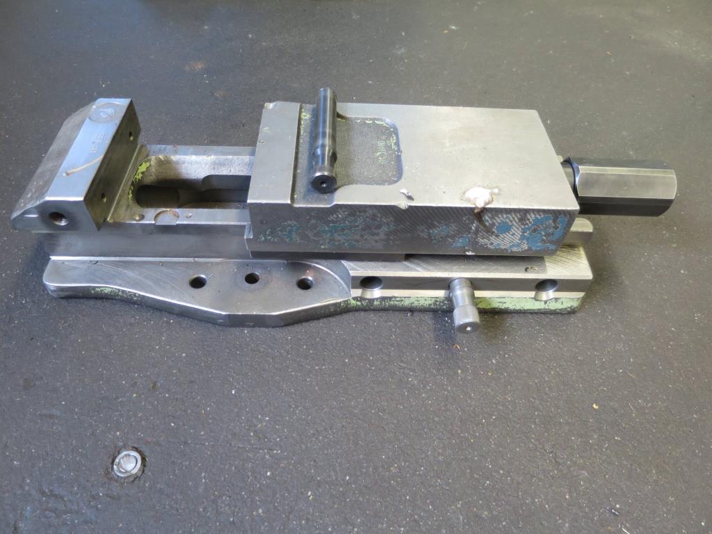 máquinas metalúrgicas em bom estado de conservação-1