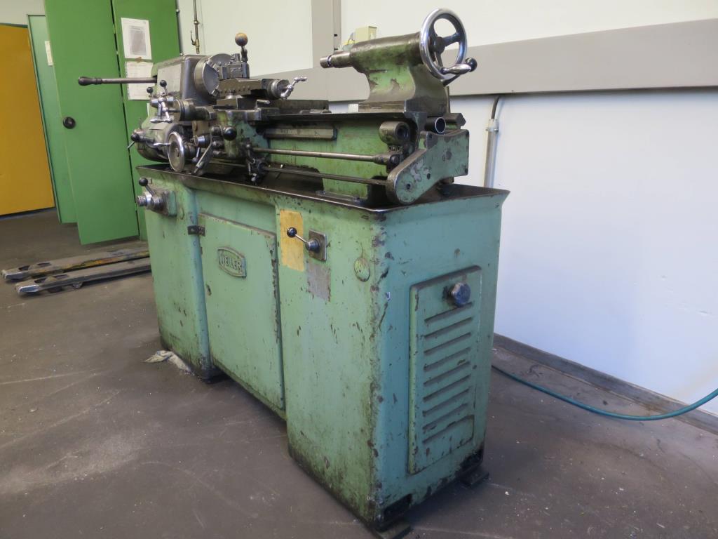 dobro vzdrževani stroji za obdelavo kovin.-3