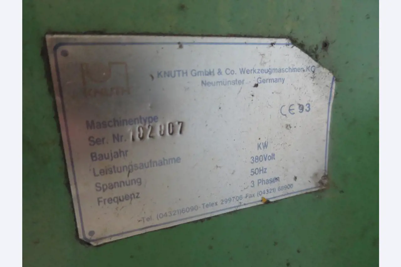 well-maintained metal working machinery-3