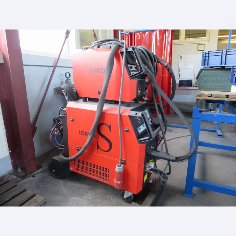 máquinas metalúrgicas em bom estado de conservação-1