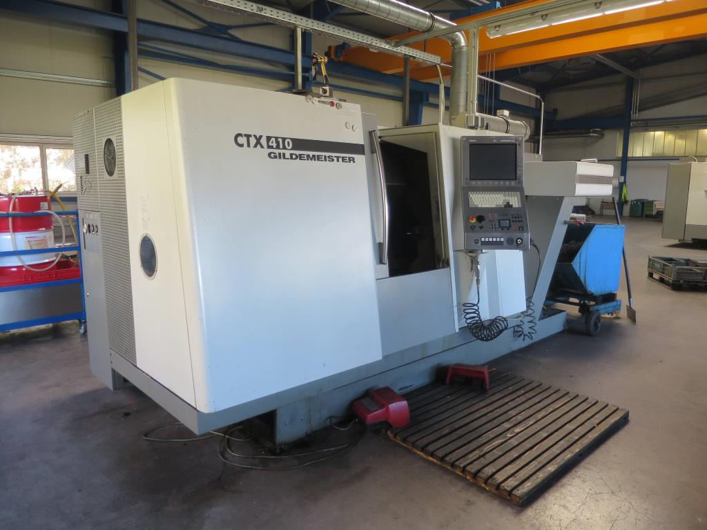 des machines à travailler le métal bien entretenues-7