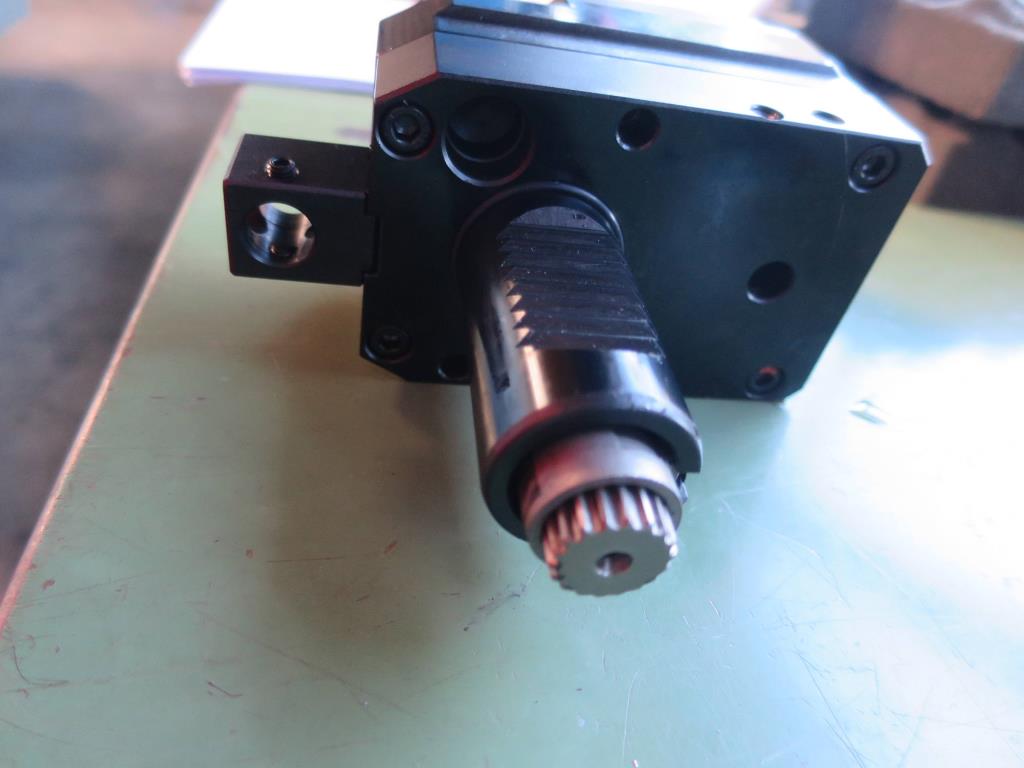 des machines à travailler le métal bien entretenues-3