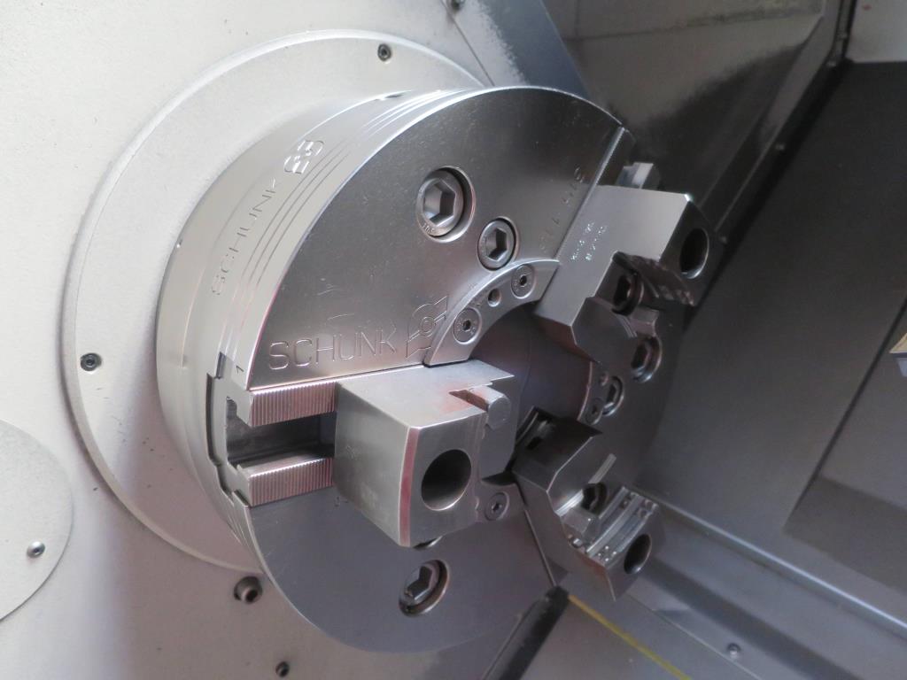 des machines à travailler le métal bien entretenues-10