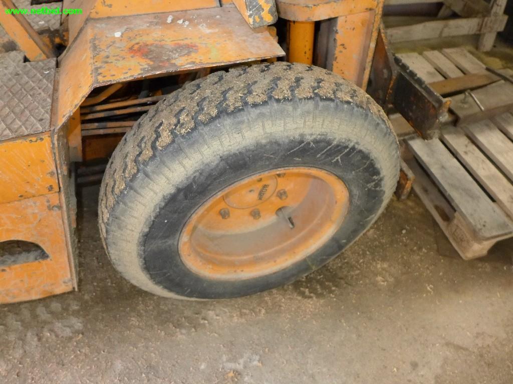 Máquinas de construção, veículos comerciais, reboques-6