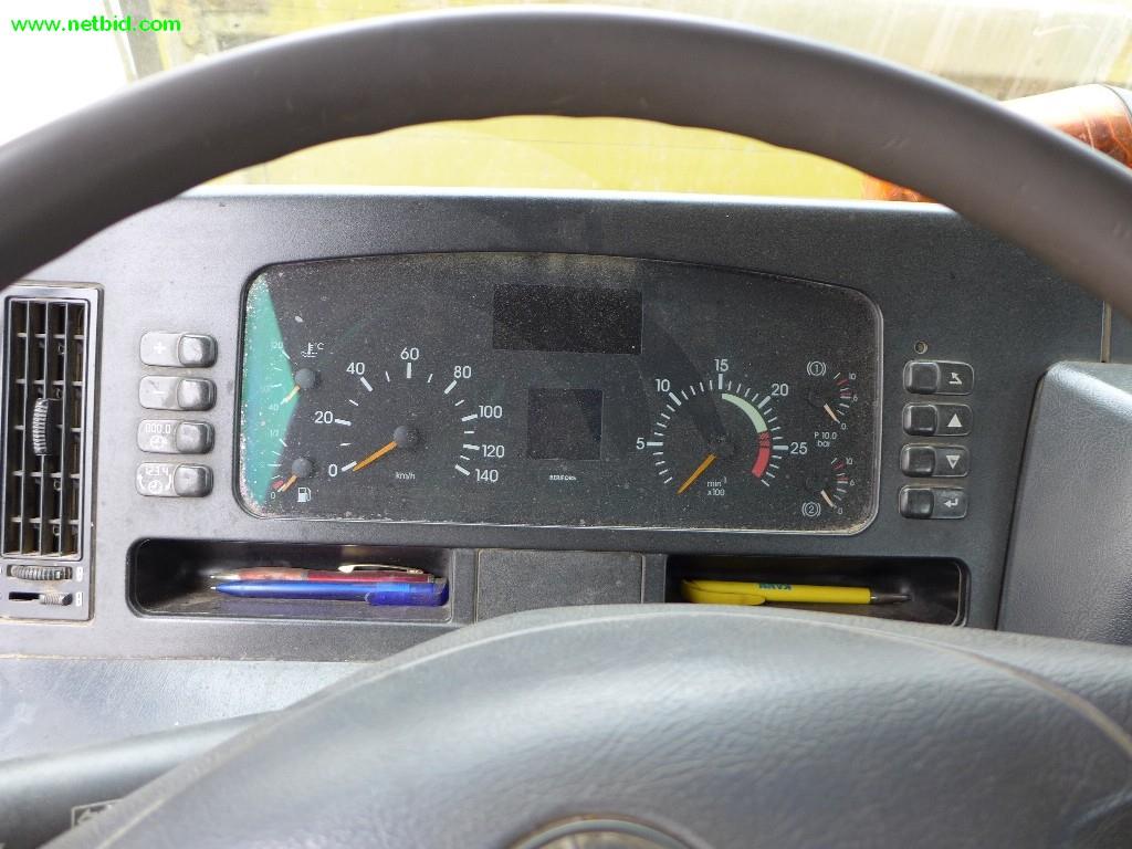 Máquinas de construção, veículos comerciais, reboques-15