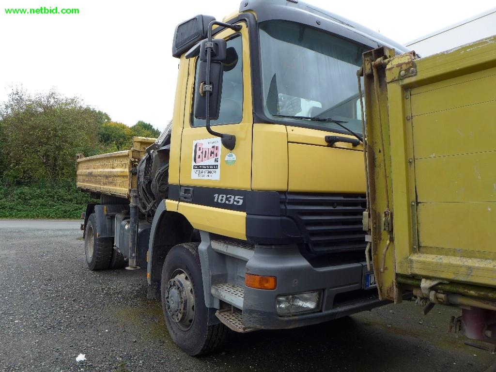 Máquinas de construção, veículos comerciais, reboques-3