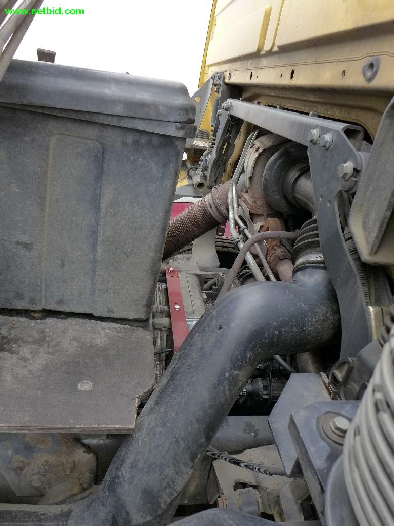 Máquinas de construção, veículos comerciais, reboques-5