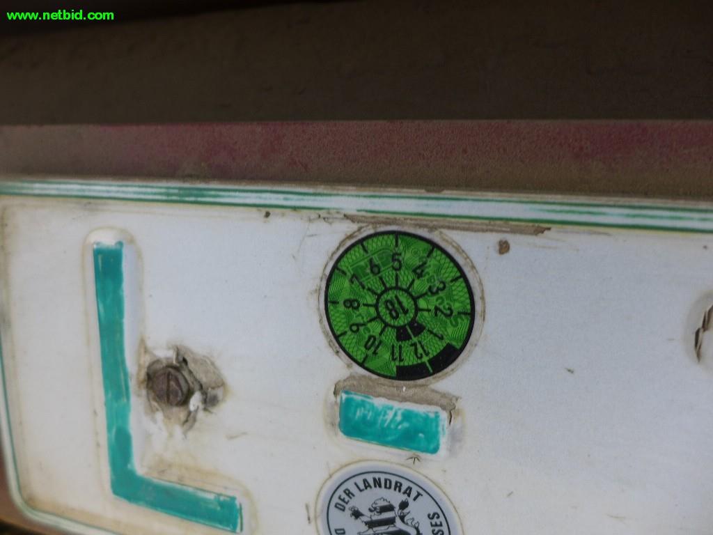 Máquinas de construção, veículos comerciais, reboques-5