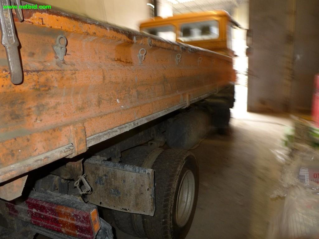 Máquinas de construção, veículos comerciais, reboques-10