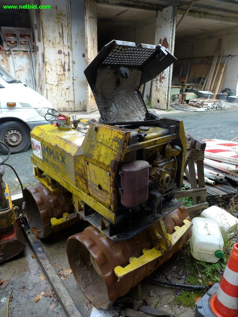 Máquinas de construção, veículos comerciais, reboques-3